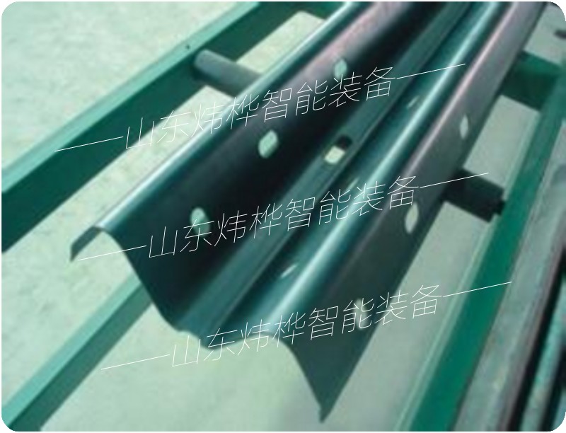 公路护栏板设备-10.jpg