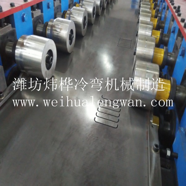 文件柜生产线的特点及文件柜的重要性