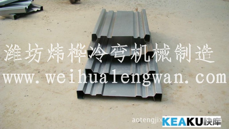 车厢板成型机器的特点及货车车厢的种类