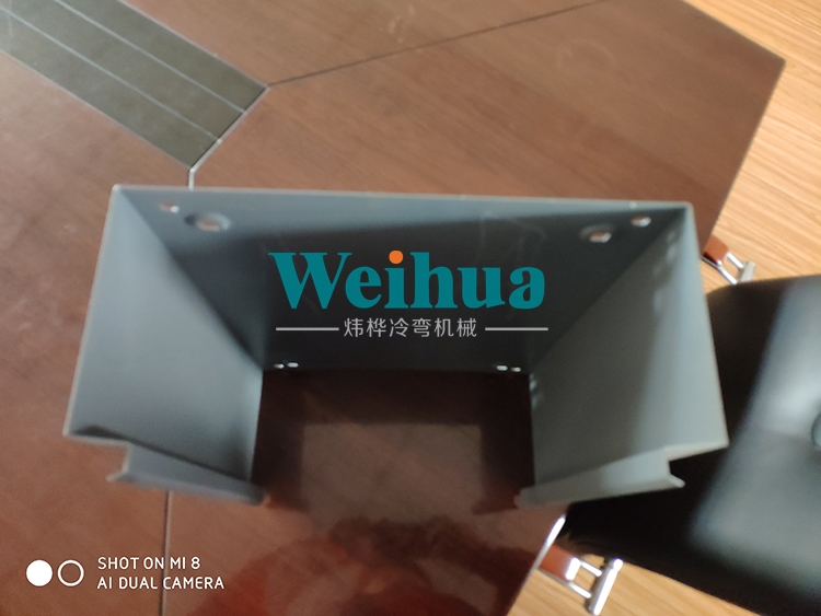 电控柜自动加工生产设备